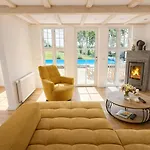 Nyaraló Huus Ant Diek, Luxus In Deichnaehe, Erdgeschosswohnung Mit Pool *