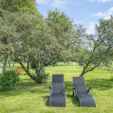 Huus Ant Diek, Luxus In Deichnähe, Erdgeschosswohnung Mit Pool